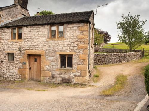 Hartington House | 2 Bed in Hartington 54214