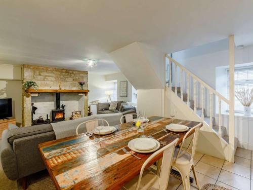 Powburn House | 2 Bed in Powburn 90310