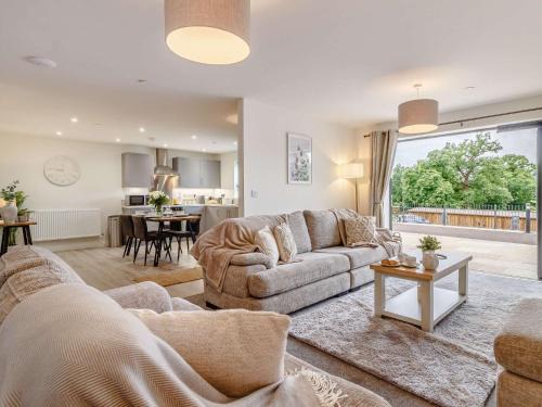 Kemeys Commander Apartment | 2 Bed in Usk 87949
