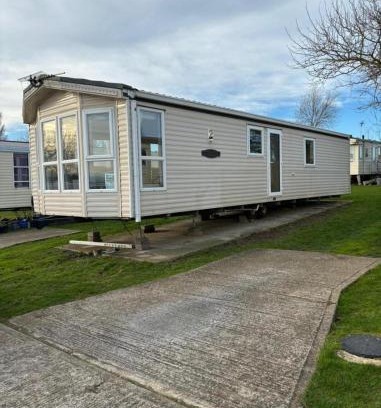 Sheerness Resort | 2 Bed Mobile Home Sea View, Fair Ways