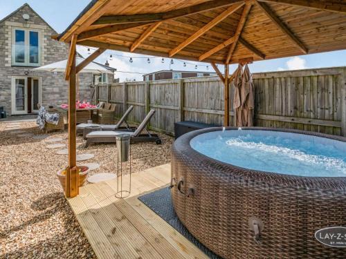 Trowbridge House | 2 bed property in Bradford-on-Avon 87056
