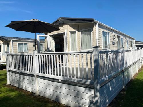 Saxmundham Other | 2 Bed Static Caravan sleeps 6 Saxmunham