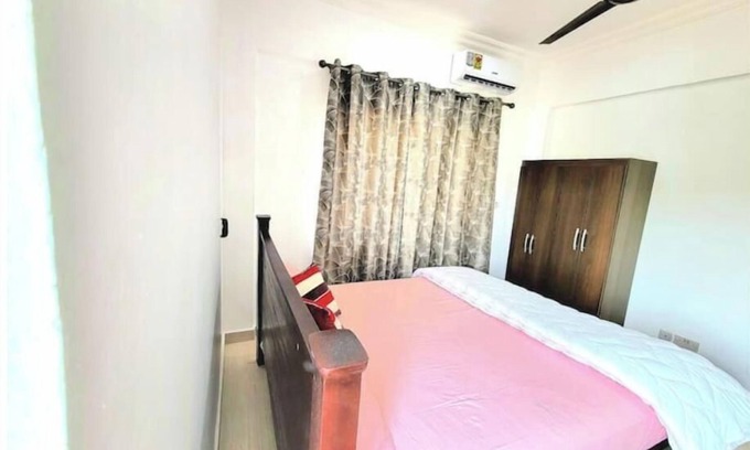 Kwabenyan Apartment | 2 Bedrm HillView Home with Swimming Pool @Kwabenya