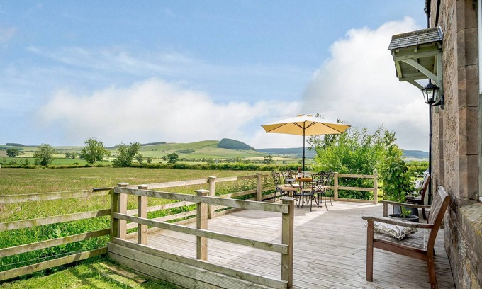 Old Bewick Cottage | 2 bedroom accommodation in West Lyham near Belford