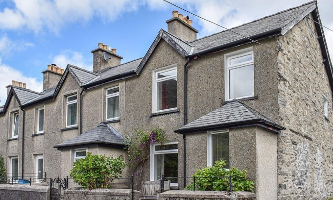 Tanygrisiau Cottage | 2 bedroom accommodation in Blaenau Ffestiniog