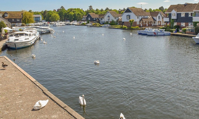 Foxley Cottage | 2 bedroom accommodation in Great Witchingham