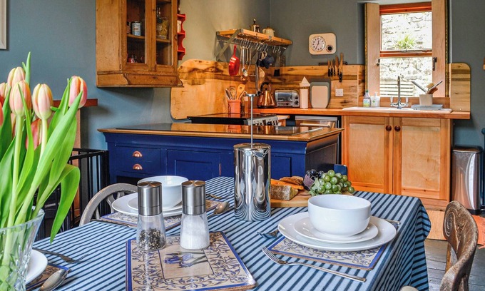Kirkcudbright Cottage | 2 bedroom accommodation in Borgue, near Kirkcudbright