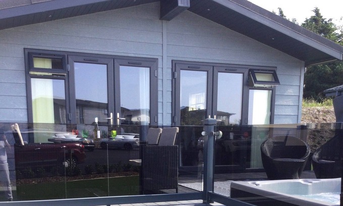 Edingworth Cabin | 2 bedroom accommodation in Edingworth
