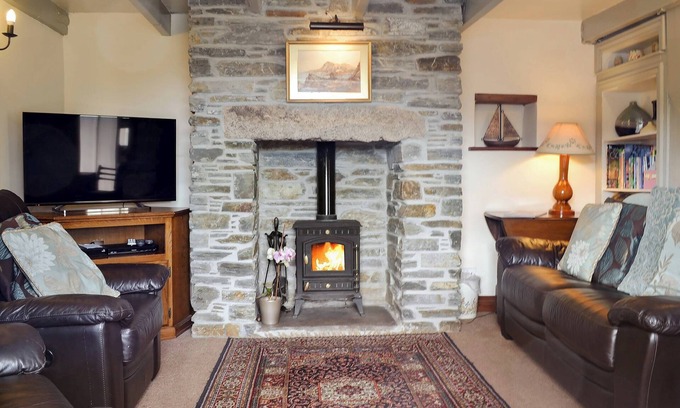 Charlestown Cottage | 2 bedroom accommodation in Charlestown, St Austell