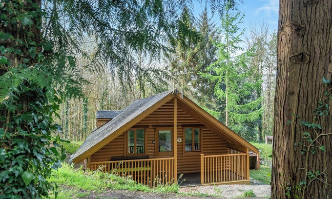 Westleigh Ski Chalet | 2 bedroom accommodation in Webbery, Bideford