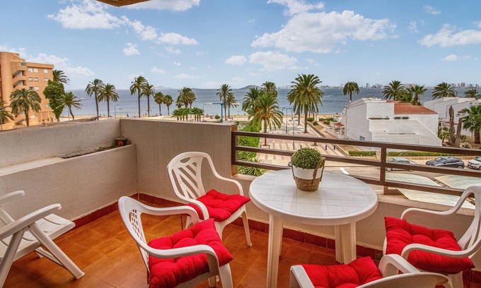 Playa Honda Apartment | 2 bedroom accommodation in Cartagena