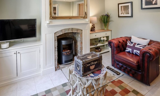 Louth Cottage | 2 bedroom accommodation in Louth
