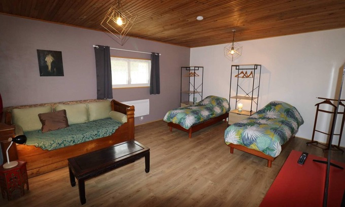 Rigny-Usse Other | 2 Bedroom Agritourism property in Rigny-UssÃ©