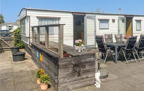 Makkum House | 2 Bedroom Amazing Home In Makkum