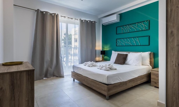 San Gwann Apartment | 2 Bedroom Apartment with yard and bbq - by Solea