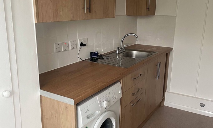 East Sheen Apartment | 2 Bedroom apartments| 5min from Roehampton university, Putney
