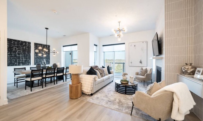 Fenelon Falls Condo | 2 Bedroom Condo in Fenelon Falls on the Lake!