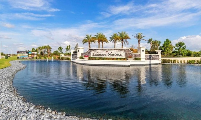 Lakewood Ranch Apartment | 2 Bedroom Condo 225438 by Houzlet