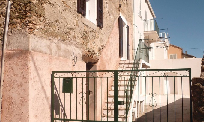 Pietranera Apartment | 2 bedroom cozy apartment in Pietranera