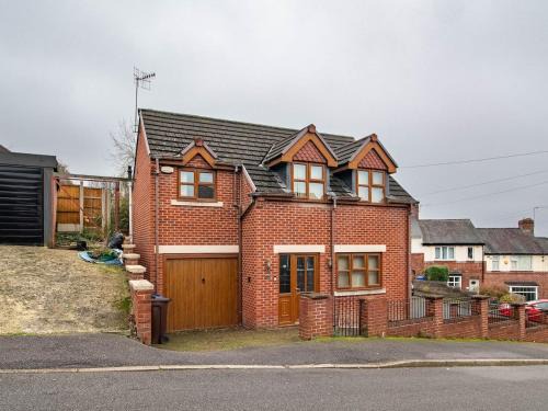 Woodseats Villa | 2 bedroom exclusive house in Sheffield