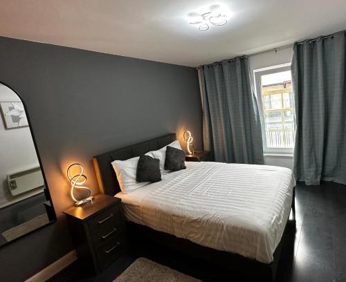 Colchester Apartment | 2 Bedroom Flat Ground Floor Town Centre Colchester