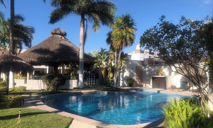 Valle Dorado House | 2-bedroom house in welcoming Nuevo Vallarta, with AC, WiFi, full new kitchen.