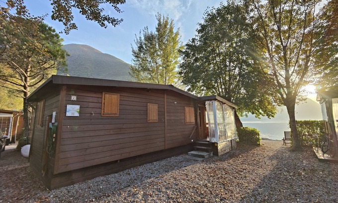 Porlezza House | 2 Bedroom Mobile Home in Lombardia
