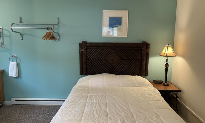Lake George Condo | 2 Bedroom Suite on Lake George