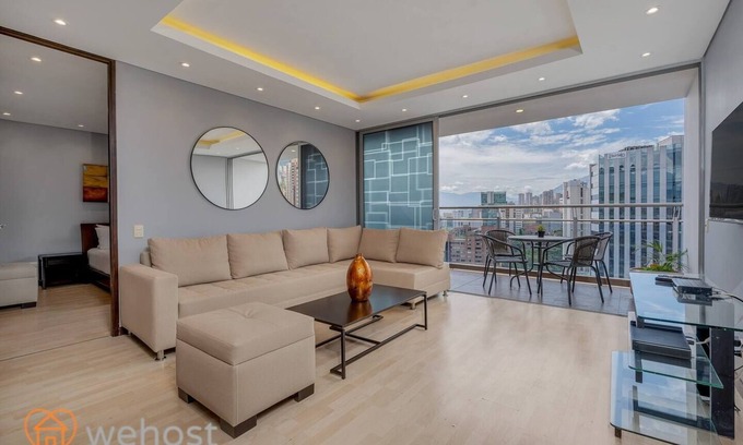 Patio Bonito Apartment | 2 Bedrooms 2.5 Bathrooms