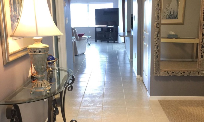 Edgewater House | 2 bedrooms, 2 baths with pool on canal, walking distance to Beach Park