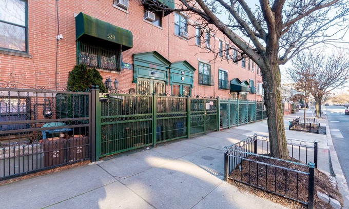 Ocean Hill House | 2 Bedrooms Fully Furnished Rental Apartment Entire @ Marion Extended Stay, USA