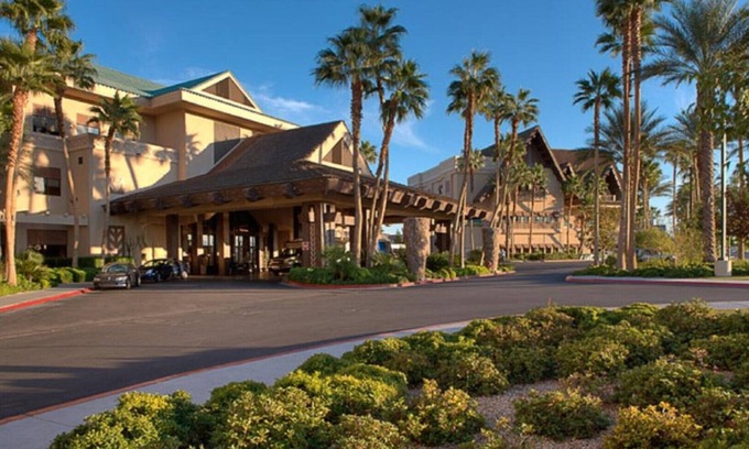 Las Vegas Resort | 2 BR Suite - All Taxes & Resort Fees Included In Price