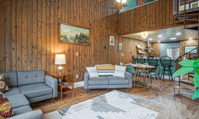 Snowshoe House | 2 Br: Wabasso 5: 2Br, 2 Bath