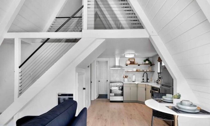 Bodfish House | 2 Charming New A-Frame Homes w/6 Beds Near Laken
