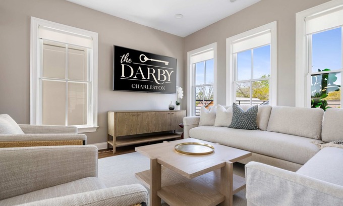 Cannonborough Elliotborough Villa | 2 Luxury Homes w/Patios | 1 Block from King St
