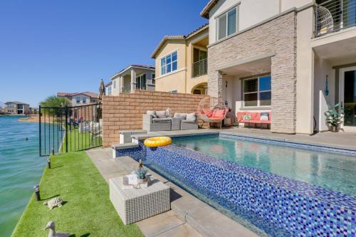 Terra Lago House | 2 Mi to Fantasy Springs Casino Lakefront Retreat!