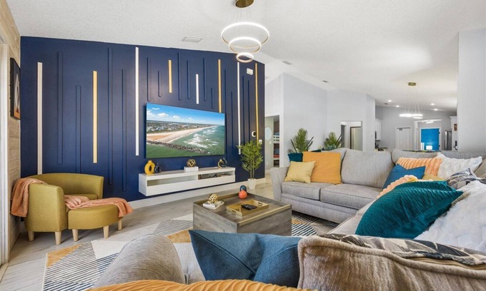 Vilano Beach Villa | 2 min walk to Beach, 2 King BR, Private Deck, Hot Tub, Grill & Fire Pit, Pets OK