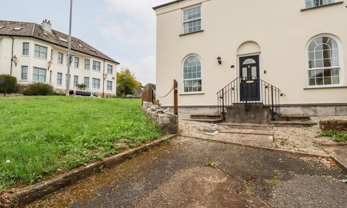 Lostwithiel House | 2 Old Talbot Cottages