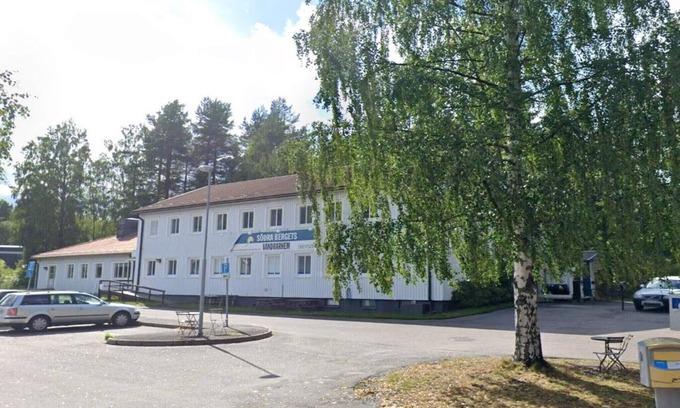 Sundsvall House | 2 person Charming holiday park home in SUNDSWALL