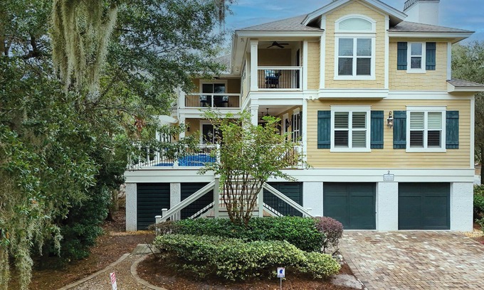 North Forest Beach House | 2 Quail-Bring Fido to the Beach, 5th row(35 yards)ocean, Elevator, Pool & Spa