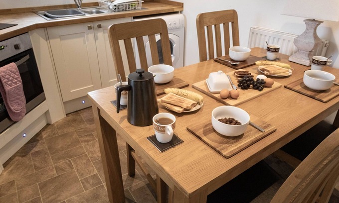 Barnard Castle Cottage | 2 Riverside