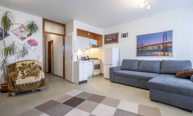 Muhlenberg Apartment | 2 room apartment ID 5159 | WiFi apartment