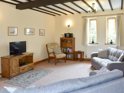 Puncknowle House | 2 Sawmill Cottages