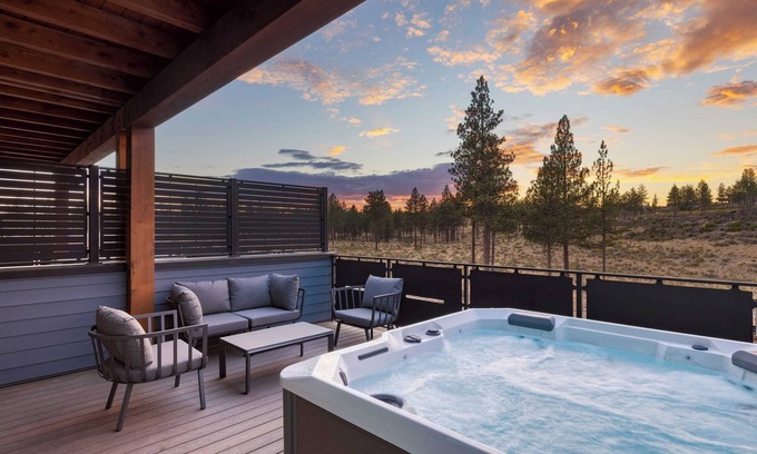 Bend Cottage | 2 Units Minutes to Old Bend Deck + Hot Tub 1216 Skyline Ranch by Avantstay