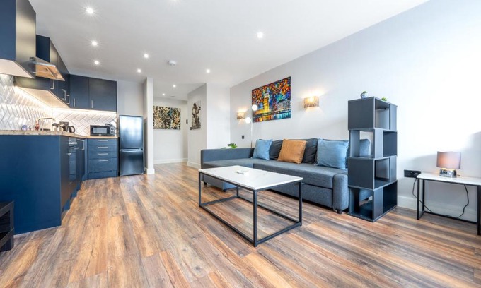 Harlesden Apartment | 2 - West London Brand New Loft