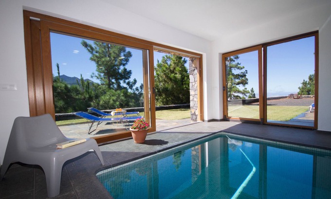 El Paso Villa | 20% discount JUNE ! Luxury villa with heated pool,