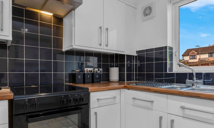 Livingston House | 20 Willow Grove, Craighill, Livingston, EH54 5NA