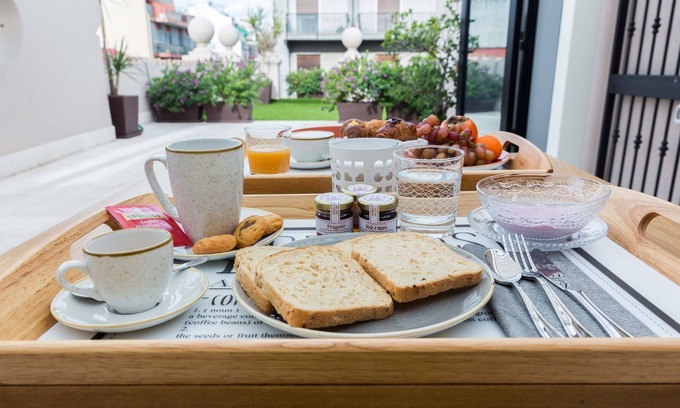 Bari City Centre Bed & Breakfast | 200 Rooms & Terrace