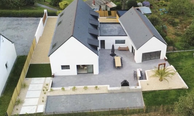 Peaule House | 20mn from the Gulf of Morbihan house with indoor heated pool