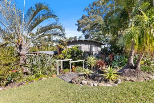 Rainbow Beach House | 21 Cooloola Drive - Rainbow Beach. Aircon. Wifi